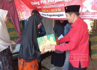 Warham Syafaat Bagikan 600 Paket Sembako dan 200 Baju Koko