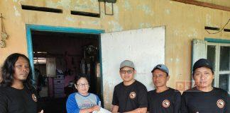 Jekri Supriyanto Salurkan Bantuan Paket Sembako untuk Warga