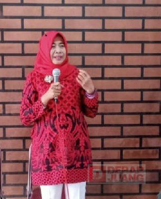 Rapatkan Barisan, Kadarwati Sapa Warga Masyarakat Cawas