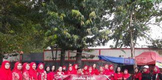 Depwan DPC Sragen Berbagi Takjil di Bulan Ramadan