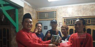 Jelang Idul Fitri, Bangun Bagikan Paket THR pada Bintang Satu