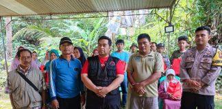 Berikan Bantuan Warga Terdampak Tanah Amblas, Purwanto: Kita Harus Peduli Sesama