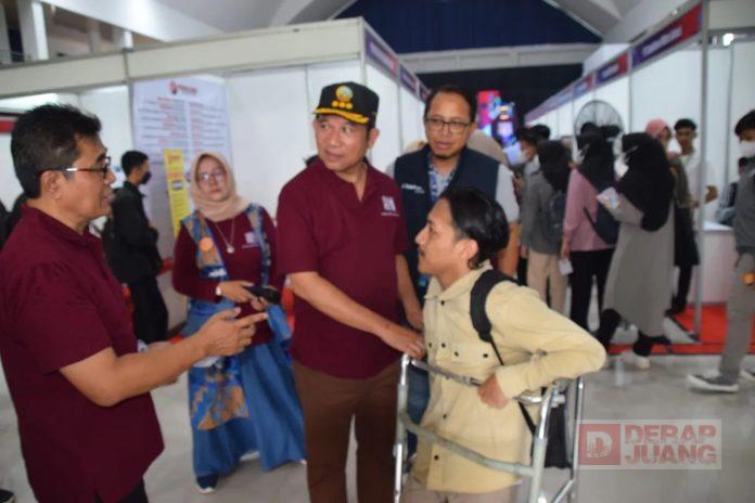 Buka Job Fair Banyumas, Bupati Husein 63 Perusahaan Siapkan 3.500 Lowongan Pekerjaan