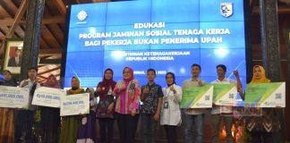 Bupati Demak: 10.000 Warga Rentan Telah Terdaftar BPJS Ketenagakerjaan