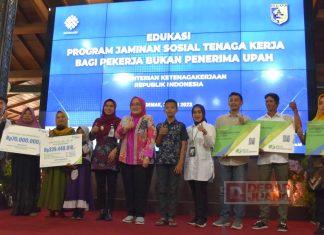 Bupati Demak: 10.000 Warga Rentan Telah Terdaftar BPJS Ketenagakerjaan