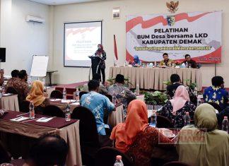 Bupati Demak Minta Pemdes Kembangkan Potensi Ekonomi di Desa Lewat Pelatihan BUMDesa Bersama