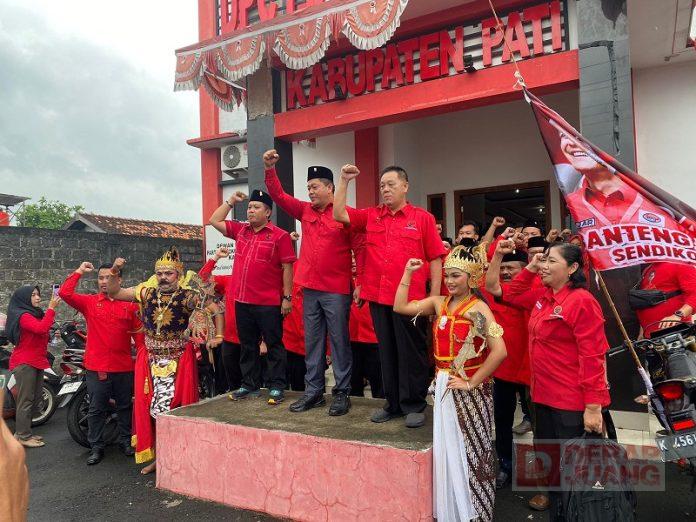 Daftarkan Bacaleg, Banteng Pati Ramaikan Melalui Pagelaran Budaya (2)