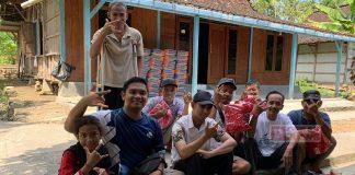 Dukung Pembangunan Jalan Desa Kentengsari, Mas Bram Salurkan Bantuan Material