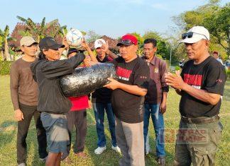 Mbah Giman Dorong Klub Sepak Bola Doreng Terus Berkembang