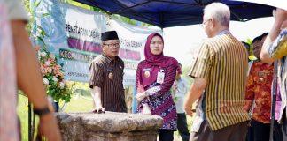 Mbak Eisti Tetapkan Wilayah Penemuan Arca Situs Dudukan Desa Blerong Sebagai Cagar Budaya