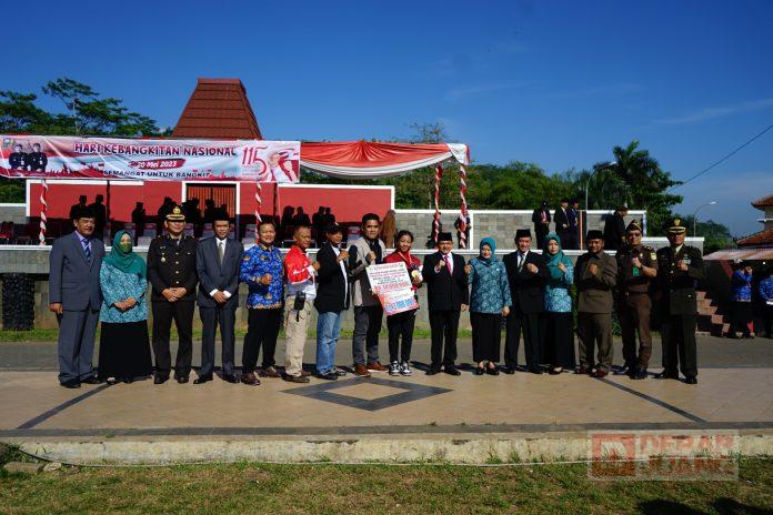 Ngesti Nugraha Beri Tali Asih Kepada Peraih Medali Emas SEA Games 2023