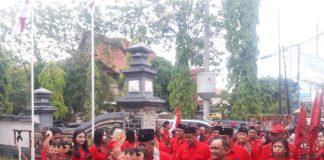 Tari Tradisional Semarakkan Pendaftaran Bacaleg PDI Perjuangan Kota Pekalongan Tari Tradisional Semarakkan Pendaftaran Bacaleg PDI Perjuangan Kota Pekalongan