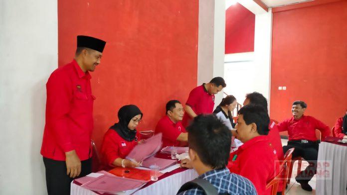 PDI Perjuangan Banjarnegara Lakukan Kolektif Persyaratan Bacaleg 2024(2)
