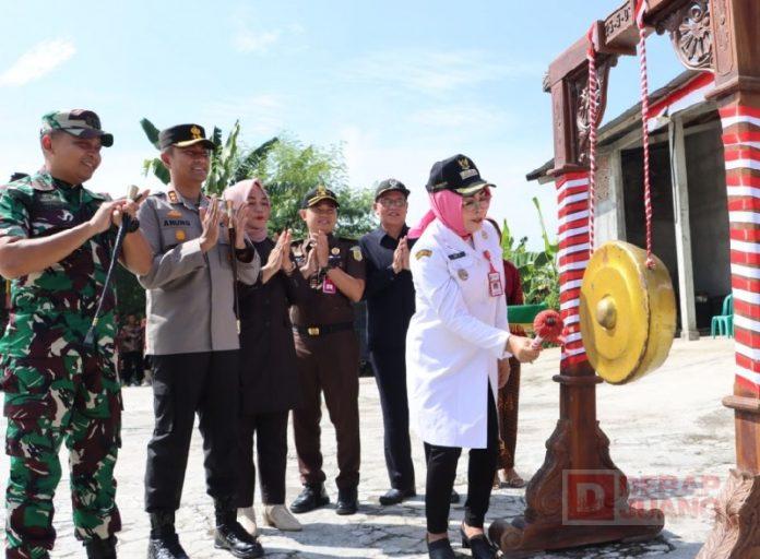 Resmikan TMMD, Sri Sumarni Harap Wujudkan Sinergi Lintas Sektoral