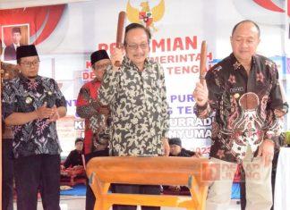 Sadewo Resmikan Balai Desa Karangtengah