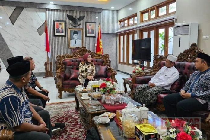 Terima Audiensi Petugas Haji, Sri Sumarni Tekankan Perhatian Kesehatan Jamaah Haji