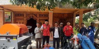 Berikan Alat Pertanian, Heru Santosa Tekankan Pentingnya Peran Petani