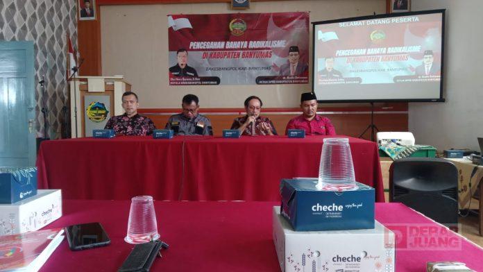 Bersama Bakesbangpol, dr. Budhi Sosialisasikan Dikpol