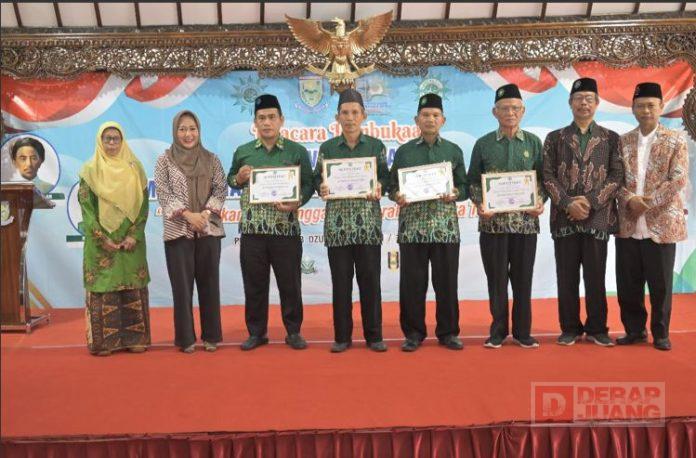 Buka Musyda, Bupati Tiwi Berharap Muhamamdiyah Makin Solid
