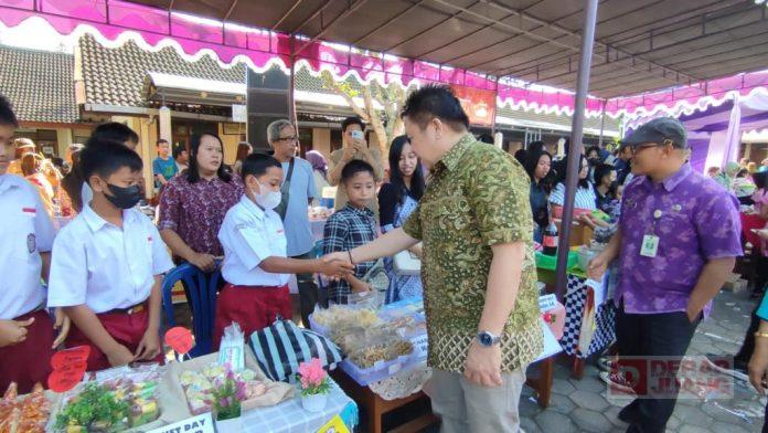 Bung Dance Buka Gebyar Seni dan Gelar Karya Siswa SD Negeri Kutowinangun 1