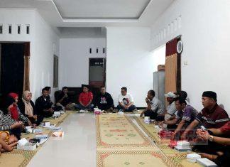 Febrian Nugraha Kumpulkan Ranting dan Anak Ranting Desa Kutasari