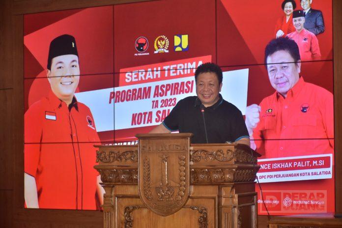 Mas Vino Berikan BSPS Kepada 100 KK di Kota Salatiga