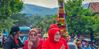 Pelihara dan Lestarikan Tradisi Leluhur, Sri Sumarni Ikuti Iring-iringan Kirab Budaya