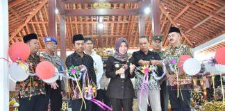 Rista Hadiri Tasyakuran Merdi Bumi dan Peresmian Gedung Balai Kemasyarakatan di Desa Kalijering