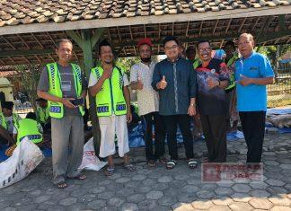 Rizky Bintang Salurkan Hewan Kurban pada Warga Desa Tunggulrejo