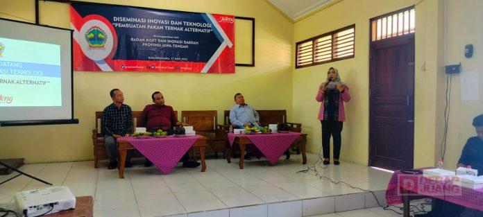 Sri Ruwiyati Gelar Diseminasi Inovasi dan Teknologi Pembuatan Pakan Ternak Alternatif(2)