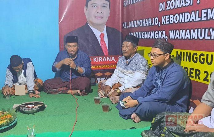 Tatang Gelar Reses Sambil Berdoa Bersama Jamaah Tahlil.