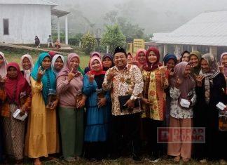 Perkuat Tenaga Marhaen, Ahmad Ridwan Terjun Bersama Dengar Keluhan Warga