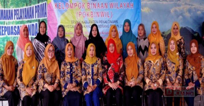 Gelar Pokbinwil, Widi Riswadi Ajak Kader PKK Aktif Bermedia Sosial.