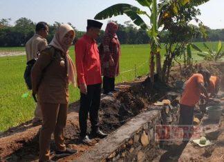 Turun ke Bawah, Muchamad Aghus Kawal Proses Pembangunan Irigasi
