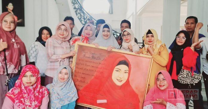 Tasyakuran Guru PPPK, Dewi Aryani Bantu Dirikan Koperasi Guru PPPK.