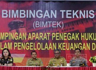 Buka Bimtek Kades, Ngesti Nugraha: Taati Aturan Penggunaan APBDes