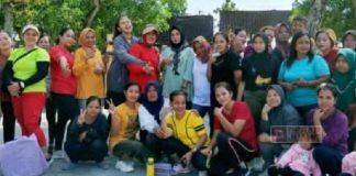 Gelar Senam Sicita, Triana Ajak Ibu-ibu Jaga Kebugaran