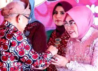 Atas Programnya, Sri Sumarni Kembali Dapat Penghargaan dari Presiden