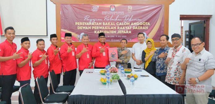 Serahkan Berkas Perbaikan Bacaleg, Andang: Dinyatakan Lengkap Oleh KPU