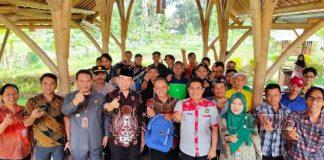 Peringati Harkopnas, Husein Buka Pelatihan Kerajinan Bambu