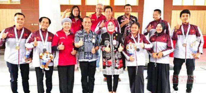 Raih 4 Medali FORNAS, Sri Sumarni: Membanggakan Grobogan!