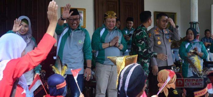 Dance Ishak Hadiri Meriahnya Pawai Taaruf Tahun Baru Hijriah dan Hut Salatiga