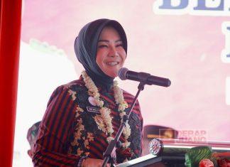 Sri Mulyani Ajak Warga Japanan Tanam Padi Rajalele Srinuk