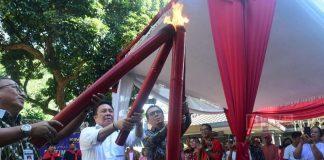 Hadiri Peringatan Pattimura, Dance Ishak Ajak Warisi Perjuangannya