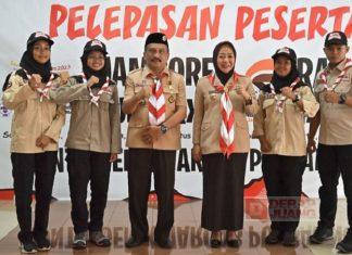 Bu Tiwi Lepas Kontingen Pramuka pada Jambore Dunia dan Raimuna Nasional