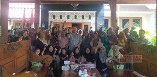 Bambang Guritno Salurkan PIP Aspirasi Mbak Puan di Tawangharjo