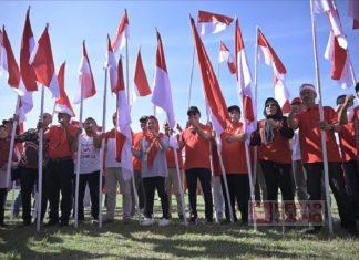 Pemkab Purbalingga Bagikan Ribuan Bendera Merah Putih untuk Warga