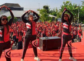 Srikandi Ganjar Pati Gelar Senam Sehat Diikuti Ratusan Ibu-ibu