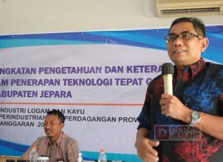 Narasumberi Sosialisasi, Andang Ajarkan Alur Kembangkan Usaha