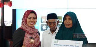 Bupati Demak Serahkan Bantuan Pasang Baru dan Pemasangan Instalasi Listrik Gratis